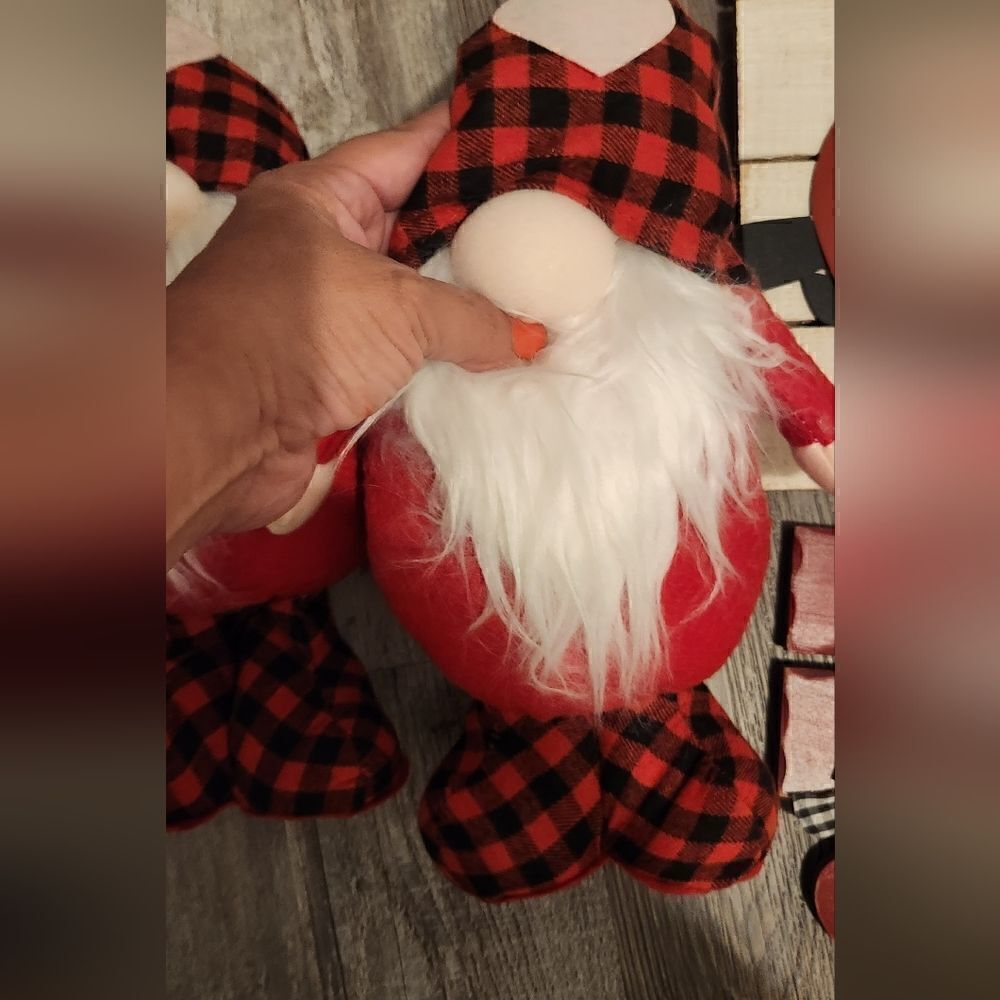Valentine's Day Decoration - Picture 6 of 14